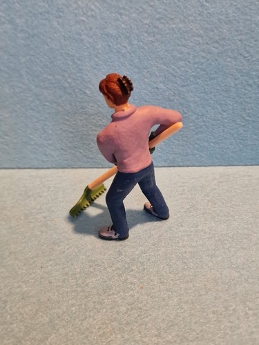 Schleich stablegirls. - Picture 2 of 2