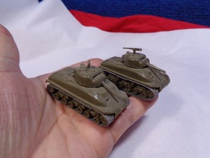 Vintage Miniatura Plástico Tanque De Soldados De Juguete Ebay