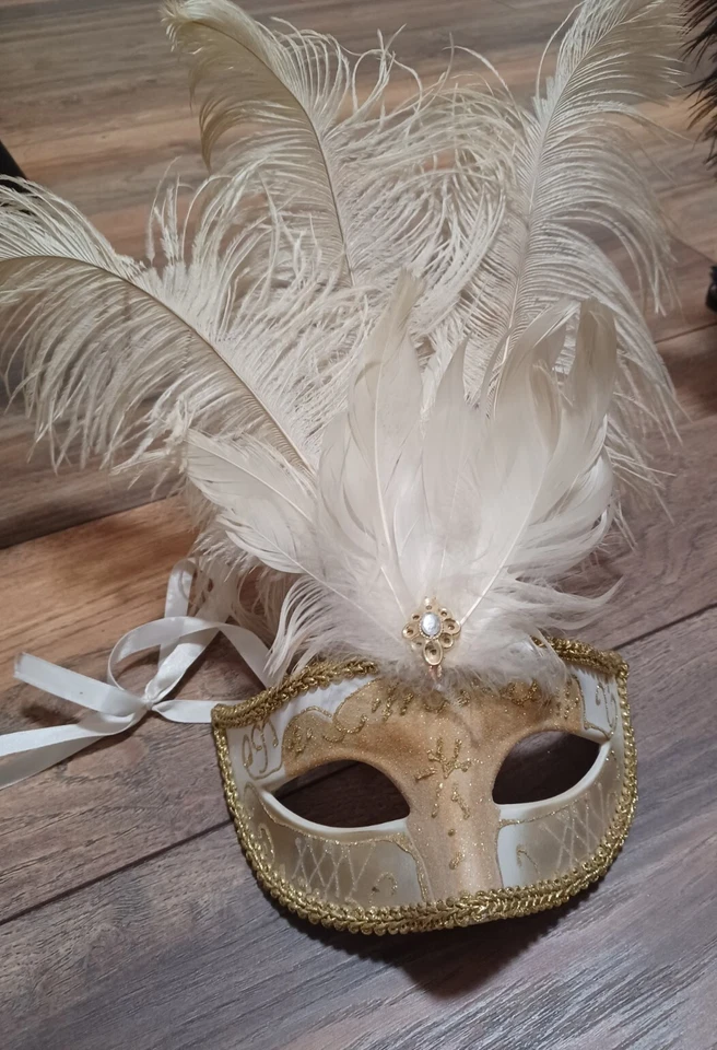 Luxury Half Face Venetian Party Ball Masquerade Mask gold/black/white  - Image 3 of 4