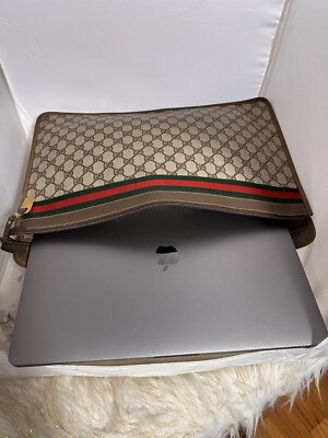 Auth Used Gucci GG logo webbing Cheryline Laptop iPad clutch