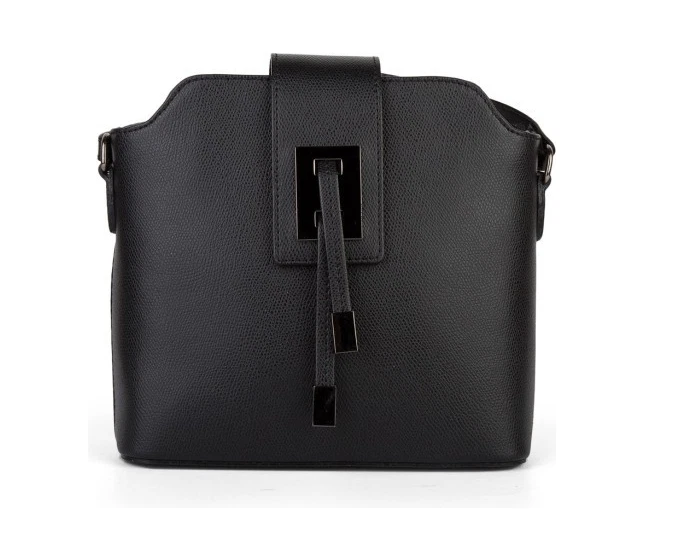 Giulia monti bags store
