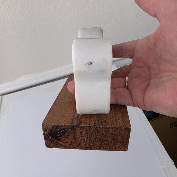 Picture 3 of 6