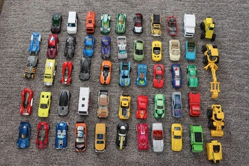 1/64  HOT WHEELS & OTHER GREAT BRANDS,  LOT OF 53 LOOSE CARS