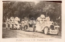 Wakefield NE Nevraska- July 4th Parade Floats 1909 RPPC Photo Postcard COPY