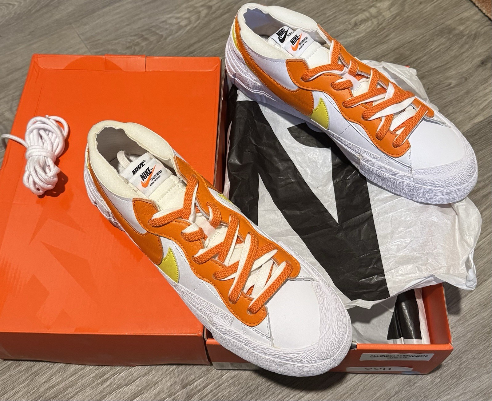 SACAI X NIKE Taglia 11 5 Nike sacai x Blazer Basso Magma Arancione