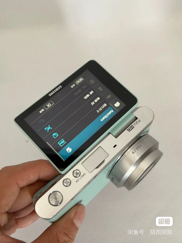 Cámara digital Samsung NX Mini 20,5 MP con lente NX-M 9 mm VERDE Foto 3 de 4