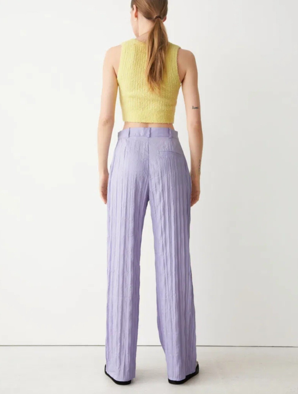 ALTRA Pantalone pantalone gamba larga vita alta arricciato nuovo senza etichette e altre storie colore lilla 27