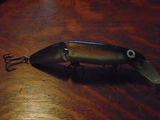 BUCHERTAIL DEPTH RAIDER  8" JOINTED Brown PATTERN & MUSKY INNOVATIONS HELI DAWG