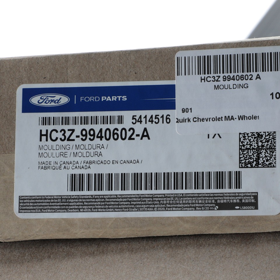 HC3Z-9941018-AC 17 Thru 22 Super Duty OEM Ford Tailgate Top Trim Cap Cover Molding W Flex Ste Hc3z9941018ac