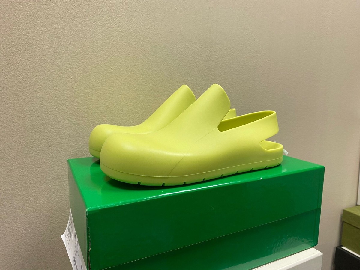 サンダル BOTTEGA VENETA Slippers and Clogs Men Rubber Green/Liana 17787324JJ_12_f.jpg