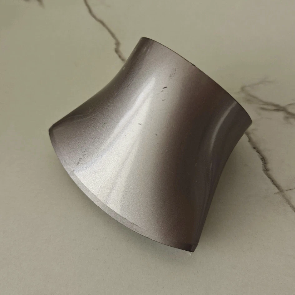 Secador de pelo de salón Panasonic EH-NA67-W blanco con accesorios - probado Foto 3 de 3