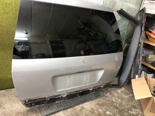 Mercedes ML W163 Heckklappe brilliantsilber  744  gebraucht mit Rost