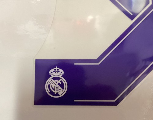 Real Madrid BENZEMA 9 HOME 2021/22 Authentic Soccer Name Set - Picture 5 of 8