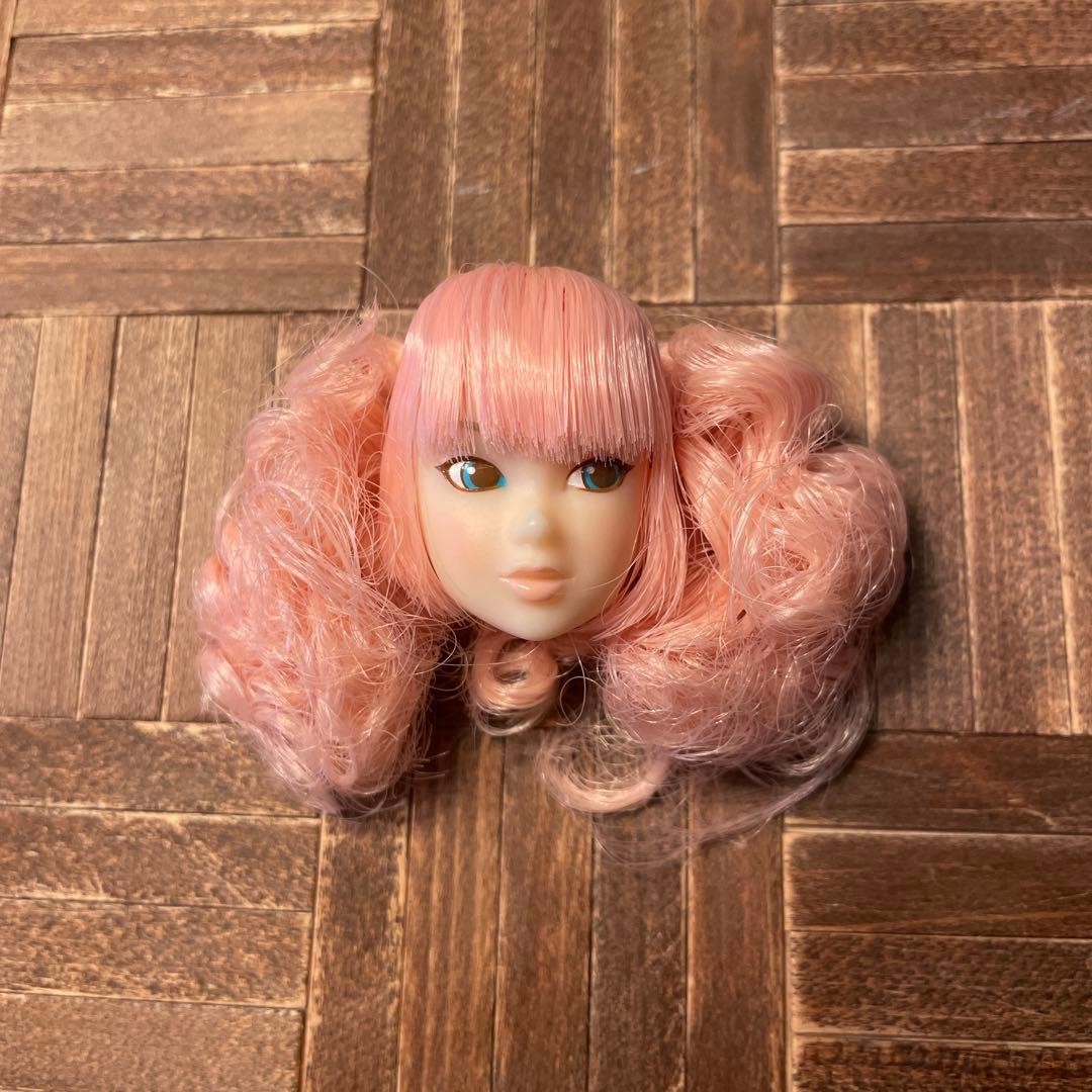 Momoko Doll Head MintSuku 2012 Unused Collectible