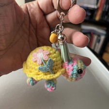 Handmade Crochet Turtle Keychain/Bag Charm multicolor Silver Tone Metal 3  long