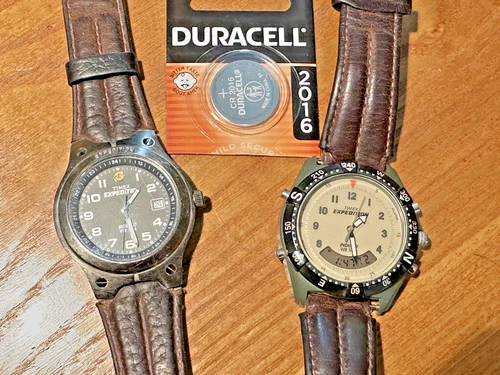 TWO Timex Expedition Indiglo WORKING watches vintage beige & black faces & 2016