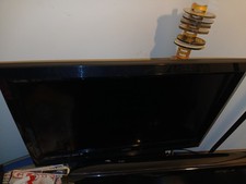 Vizio E321VL 32" 720p HD LCD Television
