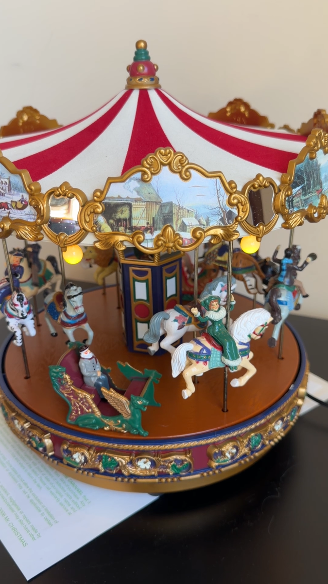 Mr. Christmas 2006 Holiday Around The Carousel 30 Songs For Repair
