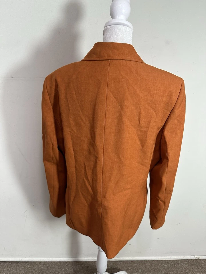 Jones Wear Women’s Orange Color Long Sleeve Jacket Size 14  - Image 4 of 4
