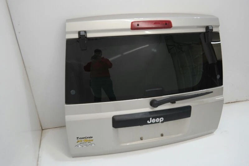 2006-10 JEEP COMMANDER Trunk Hatch Tailgate Silver Foto 3 de 4