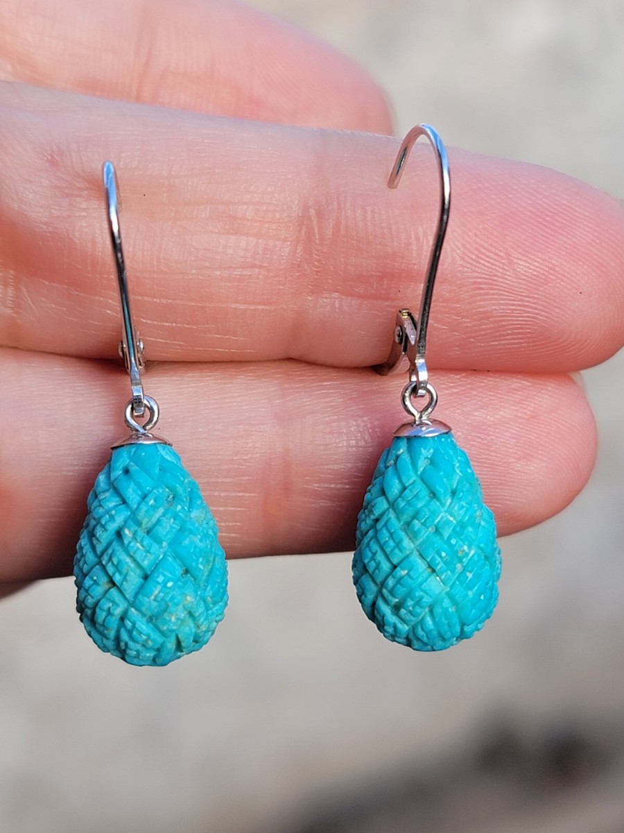 14K WHITE GOLD CARVED TURQUOISE DANGLE DROP EARRINGS