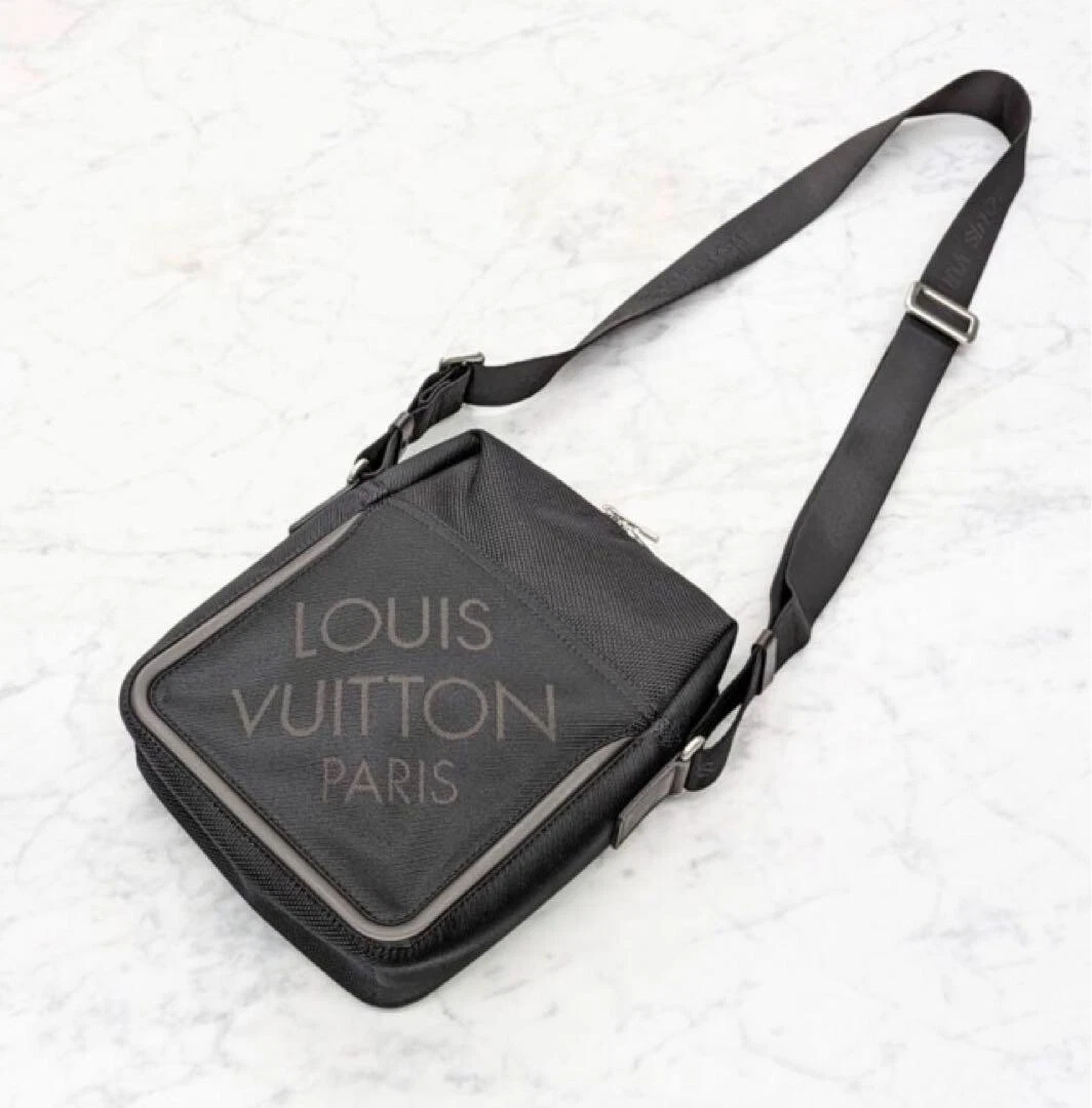 mens shoulder bag louis vuittons handbags