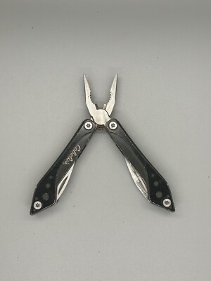 Cabelas  Leatherman Style''  Multi-Super Tool Black & Silver Pre-owned