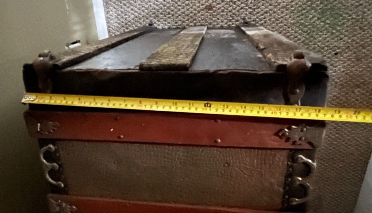 Large, Rounded Top, Keepsake Vintage Trunk Styled Wood & Metal Antique