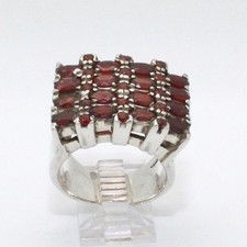 GENUINE GARNET RING set in .925 Sterling Silver Size 8 FAST FREE SHIPPING  