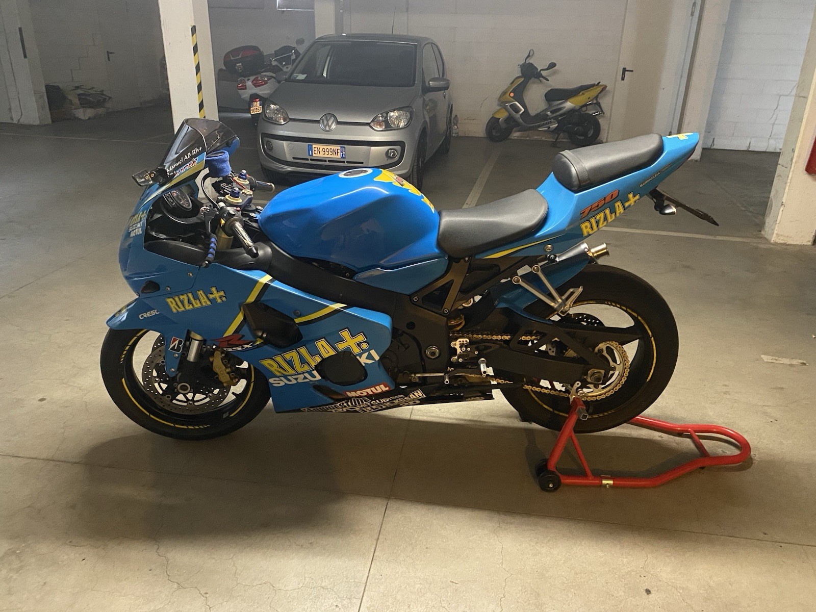 Suzuki Gas-R 600