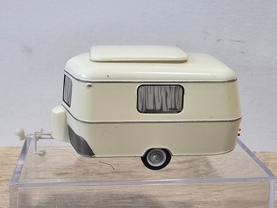 (7804) Brekina 1:87, Eriba Wohnwagen mit geschlossenen Vorhängen