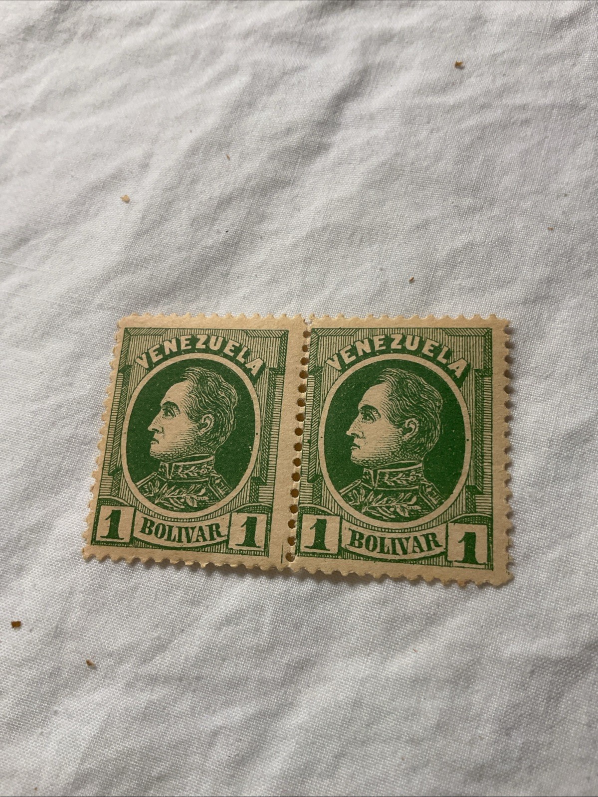 VENEZUELA-(-1880-)-Sc.#73-BOLIVAR,1 BOLIVAR,GREEN-PAIR of Stamps-MNH-# 15
