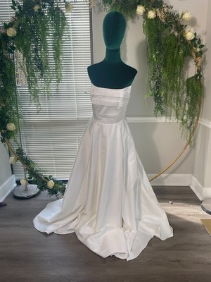 Sau Lee | Heidi Gown