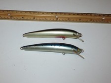 Lot of 2 Nils Master Invincible Minnow Diving Lure - Blue Black