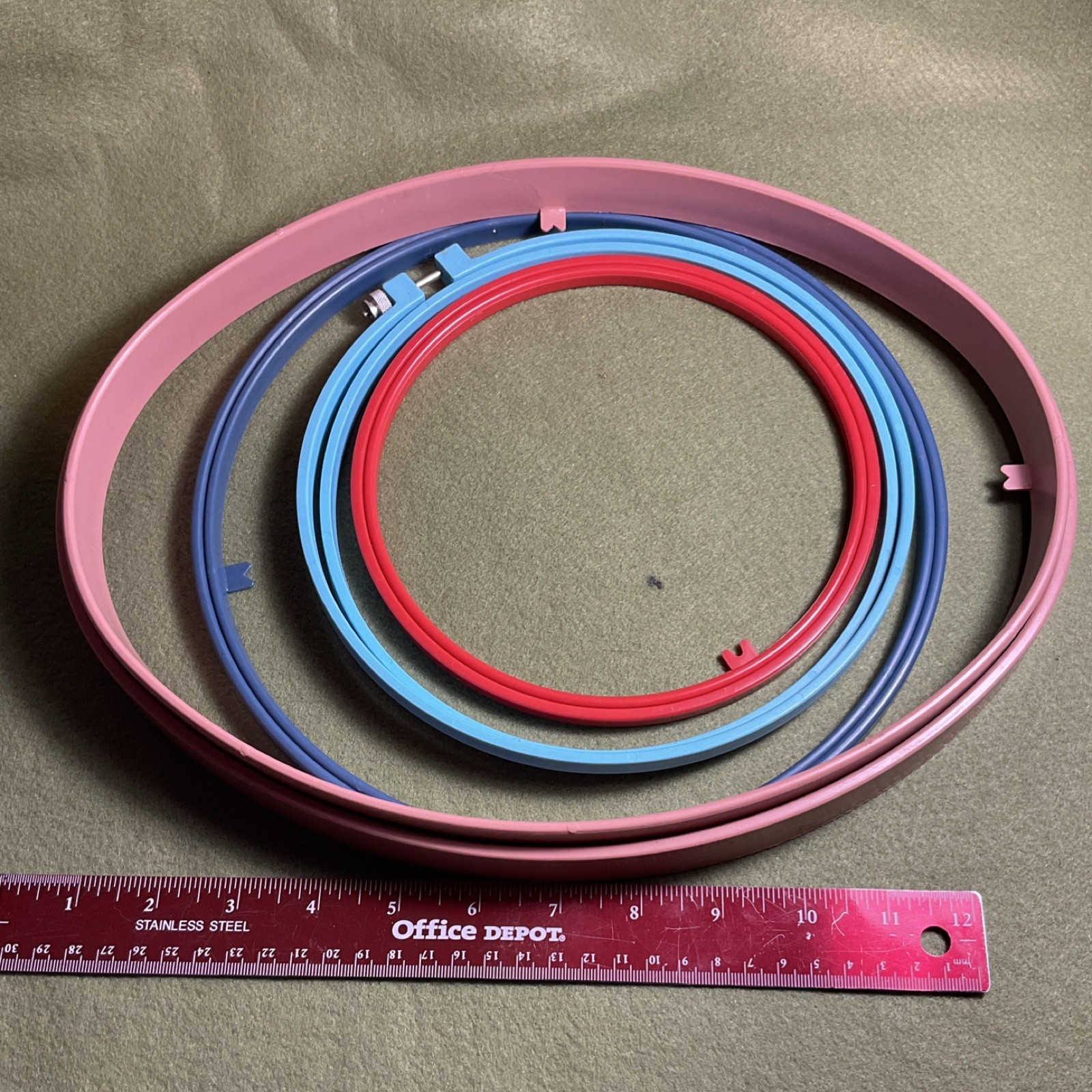 Hoops  Screw Closure, 12" 8" 6" 4"