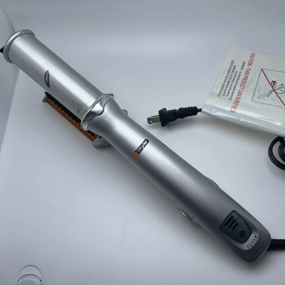 InStyler 1-1/4” Rotating Straightening Brush Iron Styler IS1001 Silver/Orange - Image 3 of 4