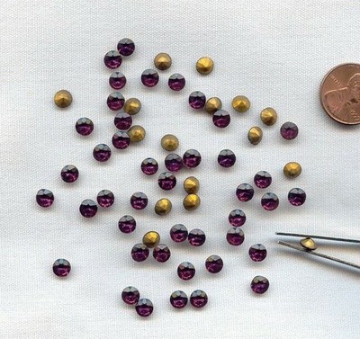 24 VINTAGE CZECHOSLOVAKIA AMETHYST GLASS ROUND 5.5mm. RHINESTONE GEMS D242