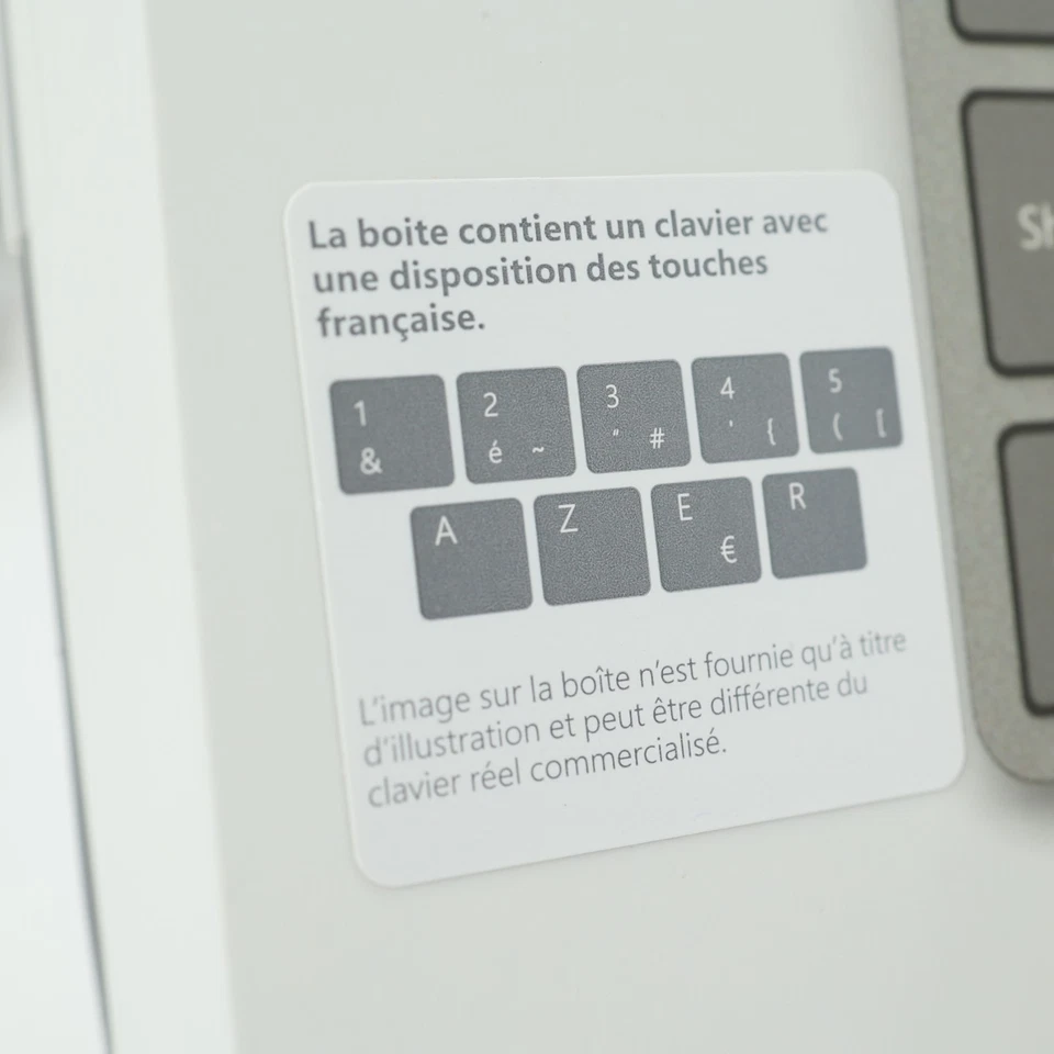 Microsoft Surface Keyboard *French Layout* Bluetooth, Grey, Full Size, 3YJ-00004 - Image 2 of 4