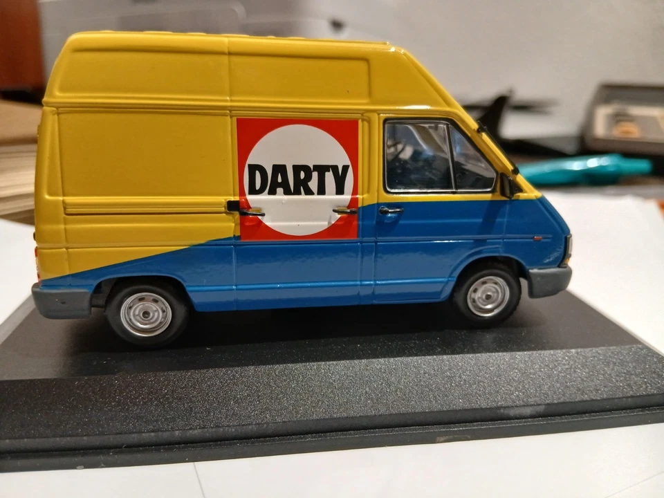 RENAULT TRAFIC T 1100 Tôlé DARTY 1989 IXO - 1/43 - Photo 4/4