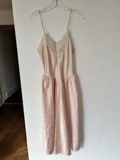 Victorias Secret Vintage Satin, Beaded, Lace Gown. Sz M/L Pink. Princess Waist