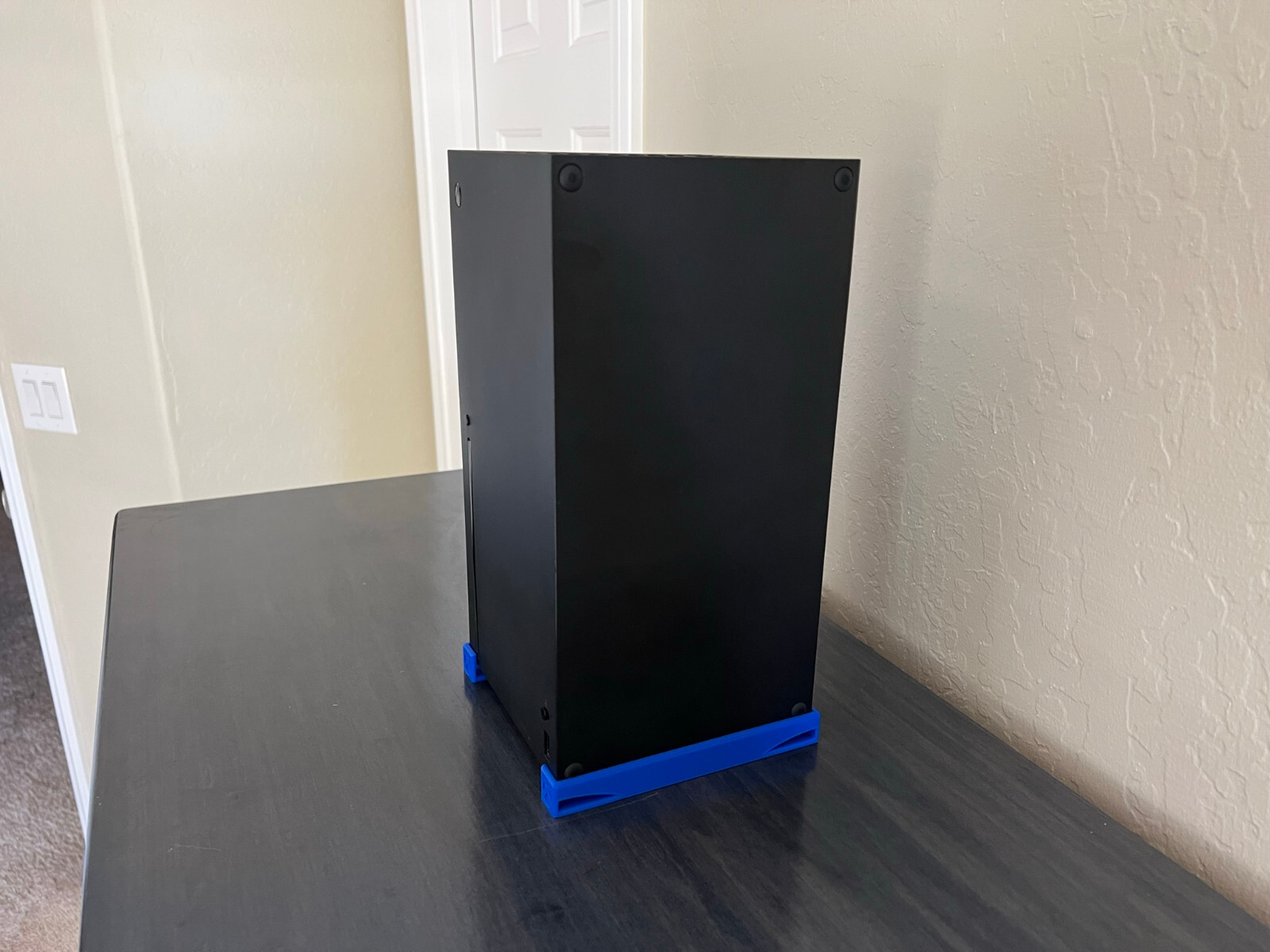 Xbox Series X/S Cooling Stands Stunning Motivation