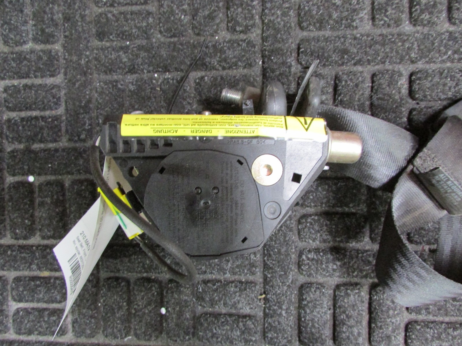 Maserati Spyder, RH, Right Front Seat Belt, Used, P/N 66311200