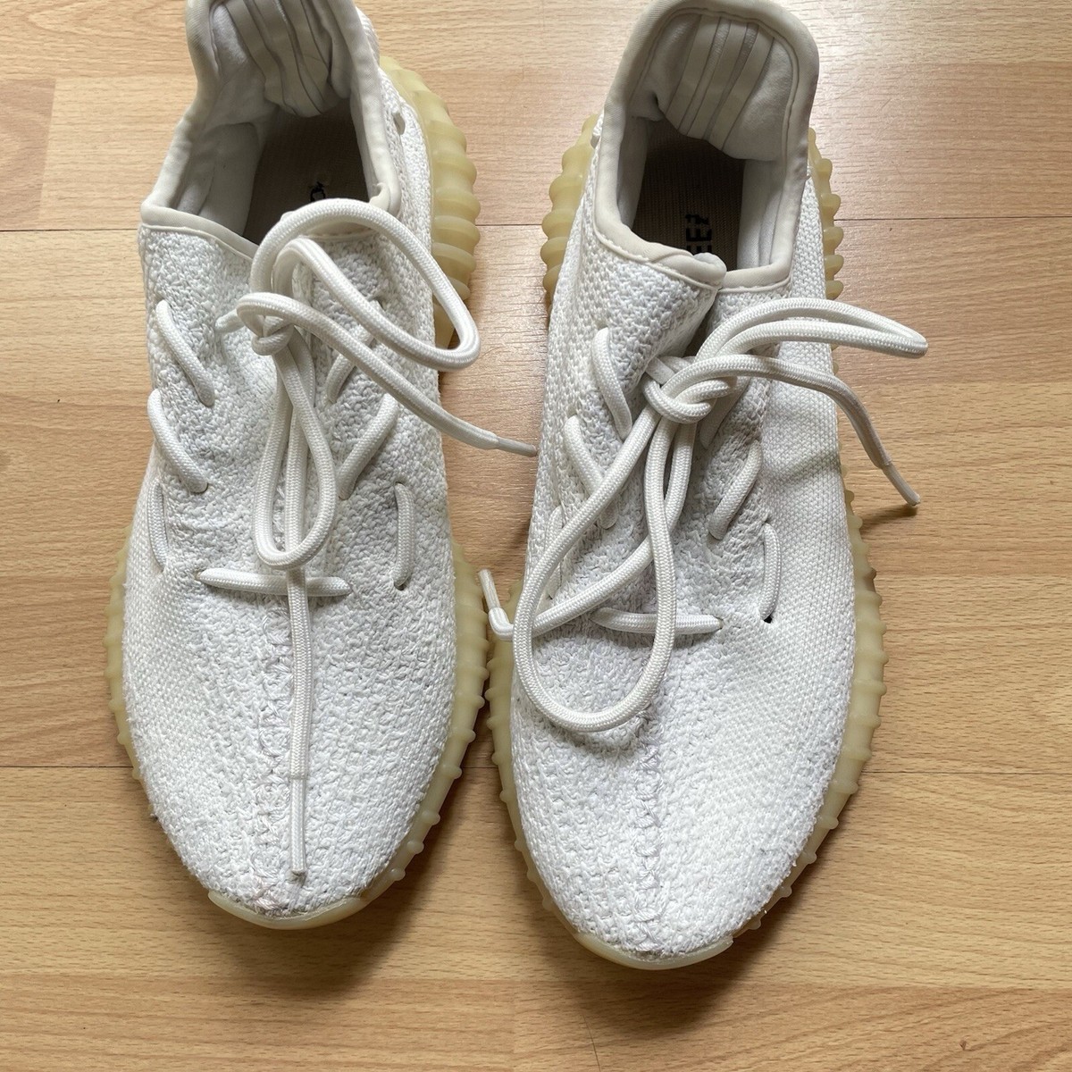 V2 Cream White How To Clean Yeezy Triple White Adidas Yeezy 35