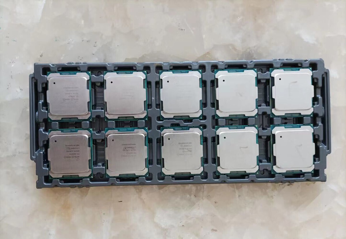 CPU Intel Xeon E5 2696 v4 22c44t Intel Xeon E5-2696 V4 OEM 2.2GHz 22C 44T LGA2011-3 SR2J0 CPU