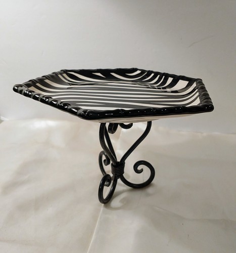 Pedestal Plate Zebra Earthenware Dessert or Jewelry Stand 1980s 6.25" Tall - Picture 4 of 8