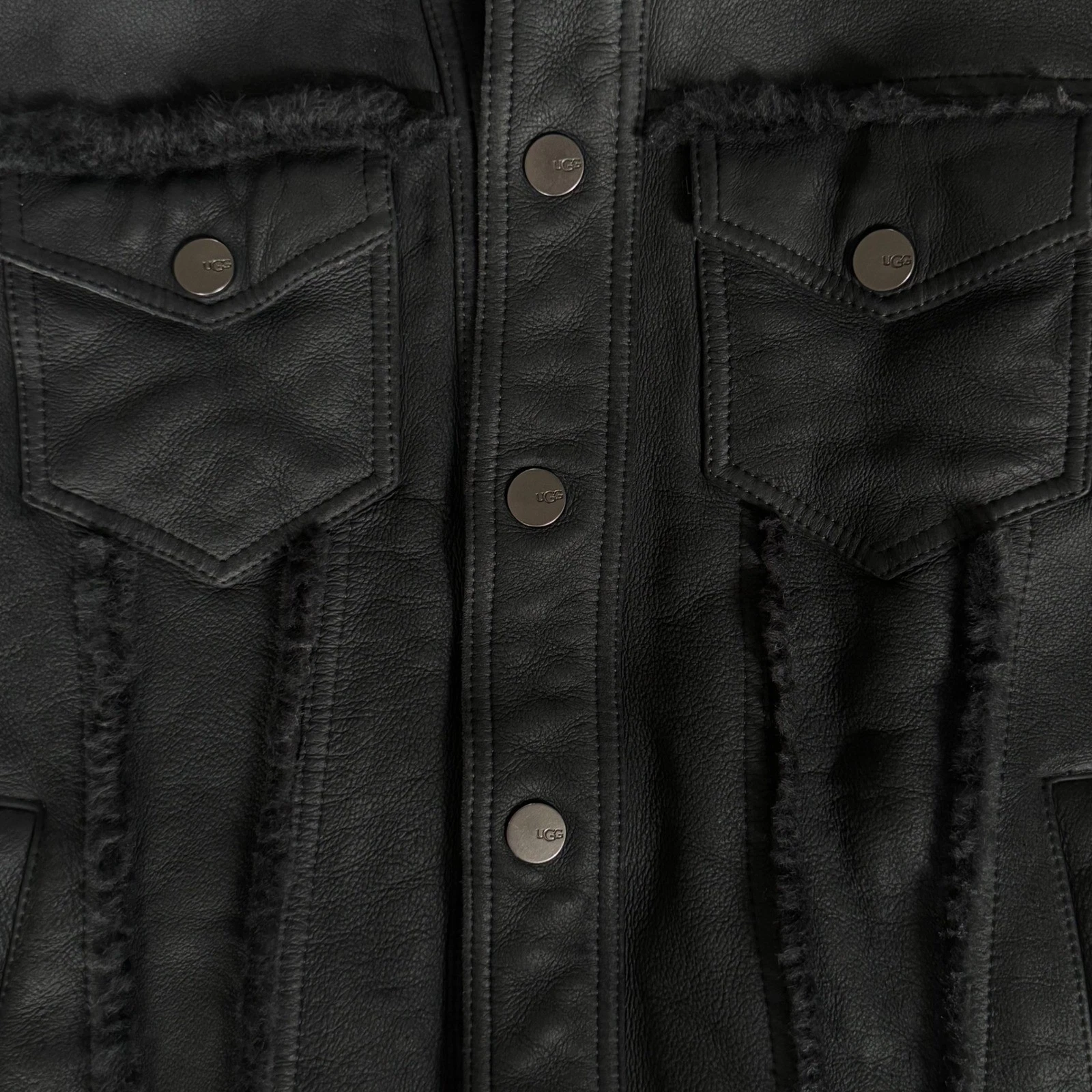 UGG Clint Men's Black Suede Lambskin Leather Shearling Trucker Jacket Coat M - product detail image 11