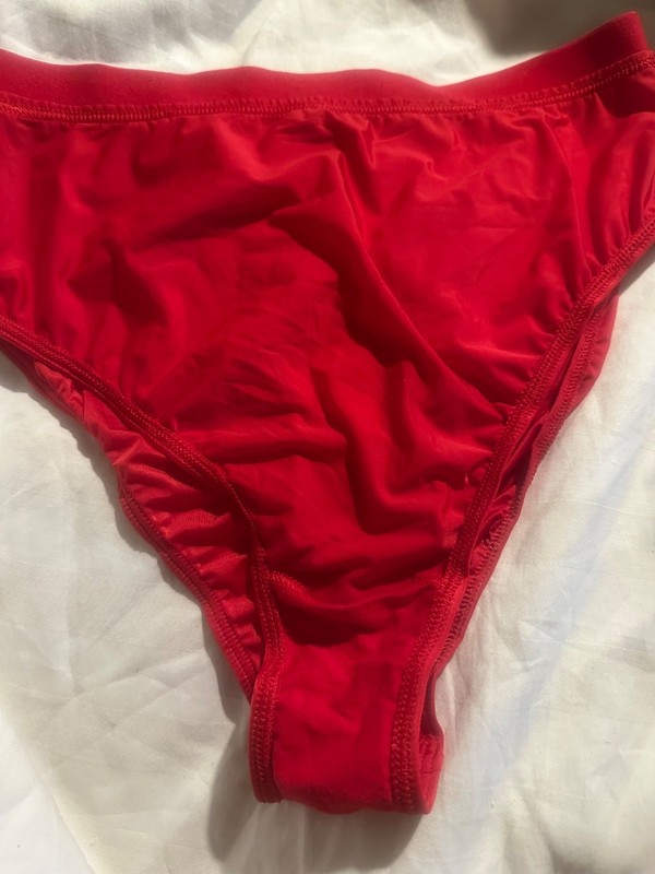 Victoria's Secret VerySexy High Waist Peek a Book Cheeky Panty Red Size S MWT