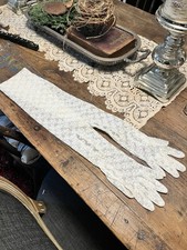 NIP Vintage 23  Kayser Gloves Magic Motion Lace  Pearl Buttons Long Length NOS