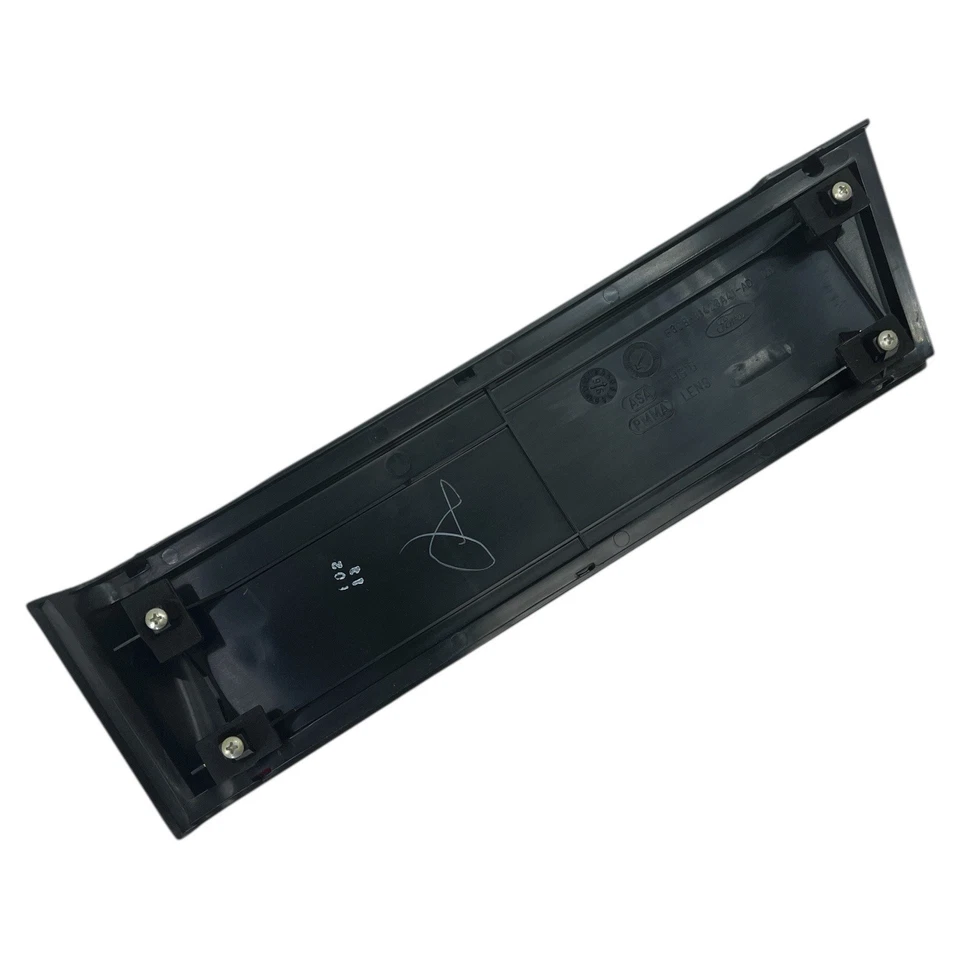 Lente reflectora de luz trasera izquierda genuina Ford Escort Mercury Tracer 1993-96 Foto 3 de 4