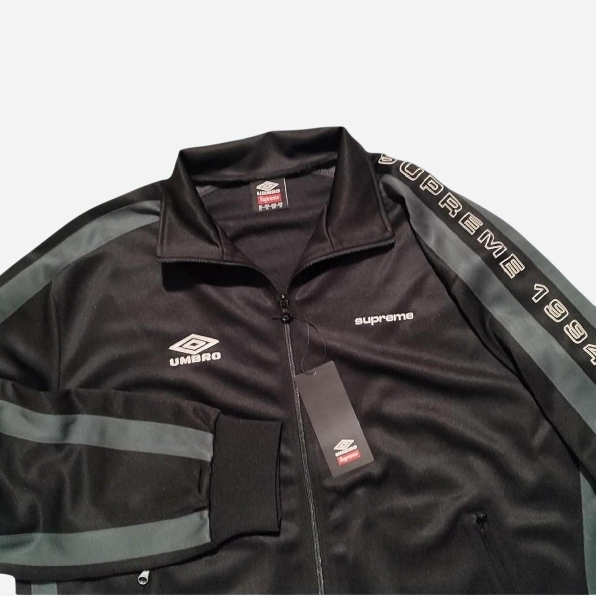 Supreme Umbro Snap Sleeve Jacket SS23 Black Size XL Brand New